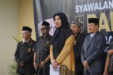 Profil Hanum Rais, Putri...