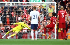 Hasil Liga Inggris:...
