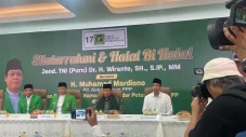 Termasuk Para Jenderal,...