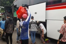 Soal Penumpang Berdiri...