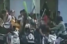 Tawuran Pecah saat Lomba...