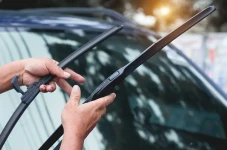 5 Tips Merawat Wiper...