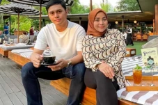 Curhat Minta Diberi...