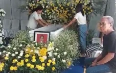 Misteri Telepon Terakhir,...