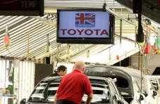 Picu Reaksi Keras Toyota,...