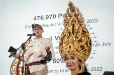 Sandiaga Bakal Cabut...