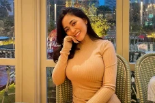 4 Selebgram Indonesia...