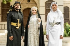 Busana Leluhur Arab...