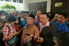 Putusan Praperadilan...