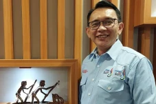 Usut Perusahaan Beri...