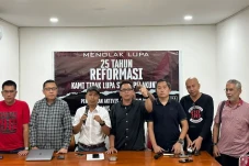Peringati 25 Tahun Reformasi,...
