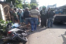 Suami Istri Tewas Jadi...