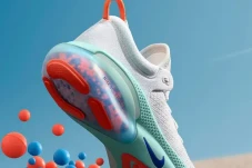 Ini 5 Perbandingan Sepatu...