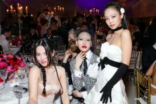 4 Artis Korea yang Hadir...