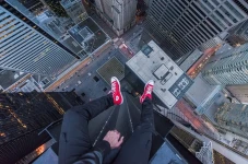 7 Fakta Acrophobia,...