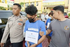 Kurir Narkoba Ditangkap...