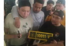 Detik-detik Koboi Pengendara...