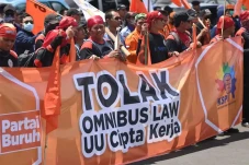 Dikabarkan Dukung Ganjar,...