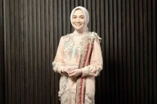 Resmi Dinikahi Sahrul...