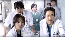 Rating Dr Romantic 3...