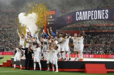 Copa del Rey Lengkapi...