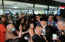 Relawan Minta Anies...