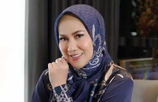 Ferry Irawan Dituntut...