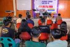 Angkat Budaya Lokal,...