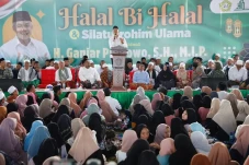 Safari ke Jatim, Ganjar...