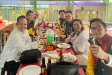 Diplomasi Nasi Uduk...