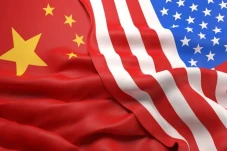 China-Amerika Memandang...