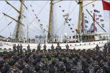 TNI AL Buka Penerimaan...