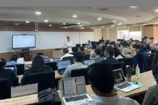 ITB Resmi Buka Kampus...