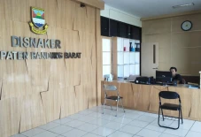 Disnakertrans Bandung...