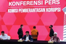Korupsi Rp46 Miliar,...