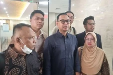 Bareskrim Polri Tahan...