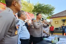 Tukul, Pembacok Siswa...