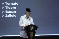 Wapres Buka Seminar...