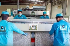 Tiap Pekan, 2.000 Karpet...