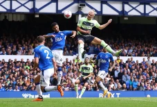 Hasil Liga Inggris:...