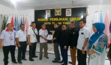 Usung Multi Etnis, Bacaleg...