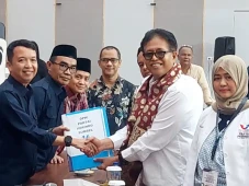 Perindo Sumsel Daftarkan...