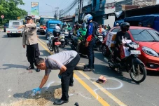 Hindari Angkot Ngetem,...