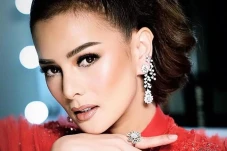 5 Artis Indonesia yang...