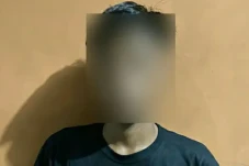 Istri di Bitung Babak...