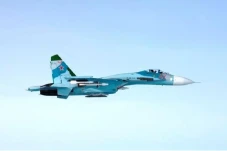 Jet Tempur Su-27 Rusia...