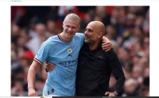 Duel Manchester City...