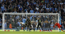 Bantai Real Madrid 4-0,...