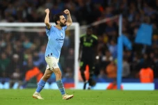 Brace Bernardo Silva...
