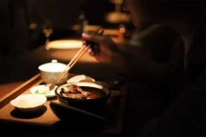 3 Bahaya Makan Malam...